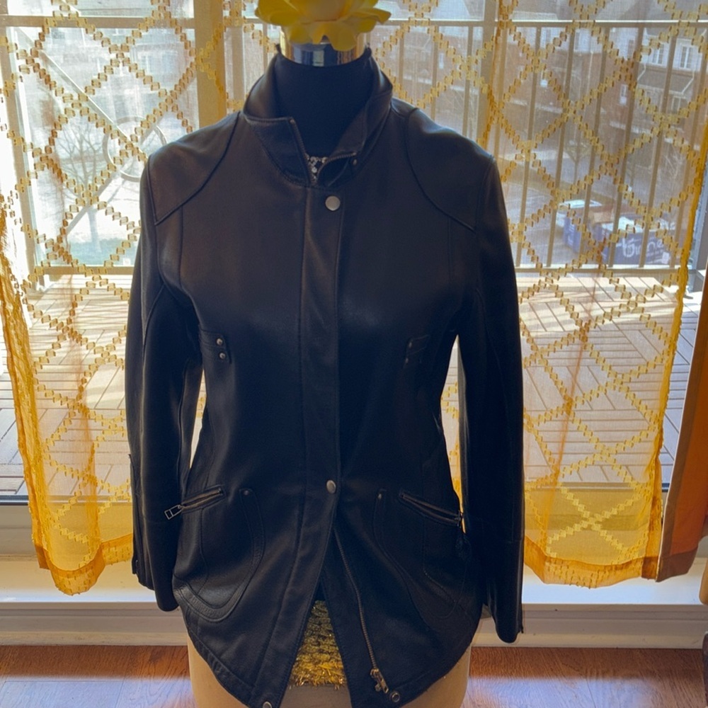 Vintage Black pebble leather insulated Danier biker jacket - Picture 14 of 17